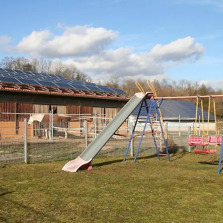 Pferdefreunde Loberhof Appartamento *